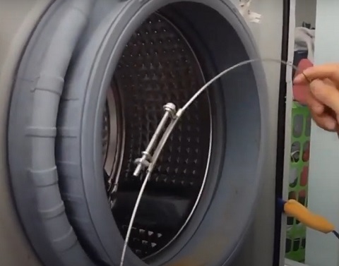 kawat seal pintu mesin cuci front loading